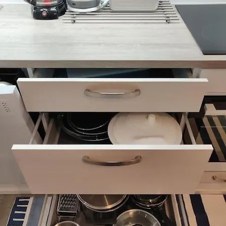 Modern With Sauna, Balcony And Parking A17 *