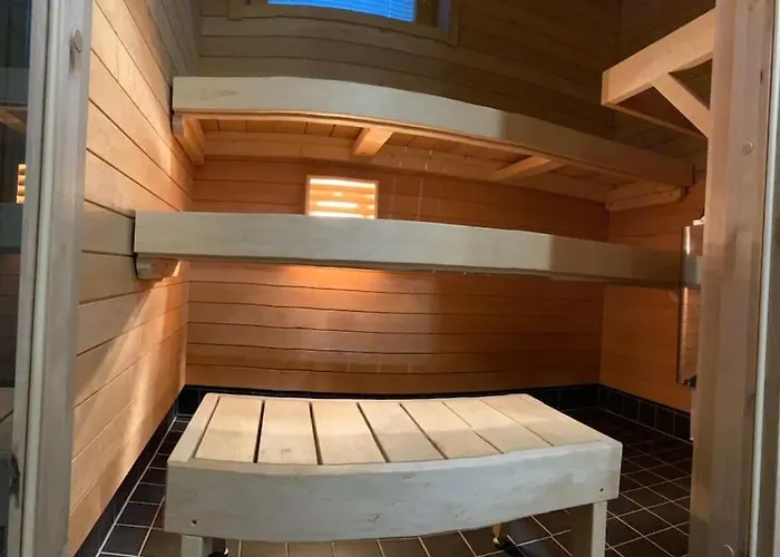 Modern With Sauna, Balcony And Parking A17 شقة