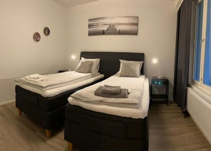 Modern With Sauna, Balcony And Parking A17 شقة *